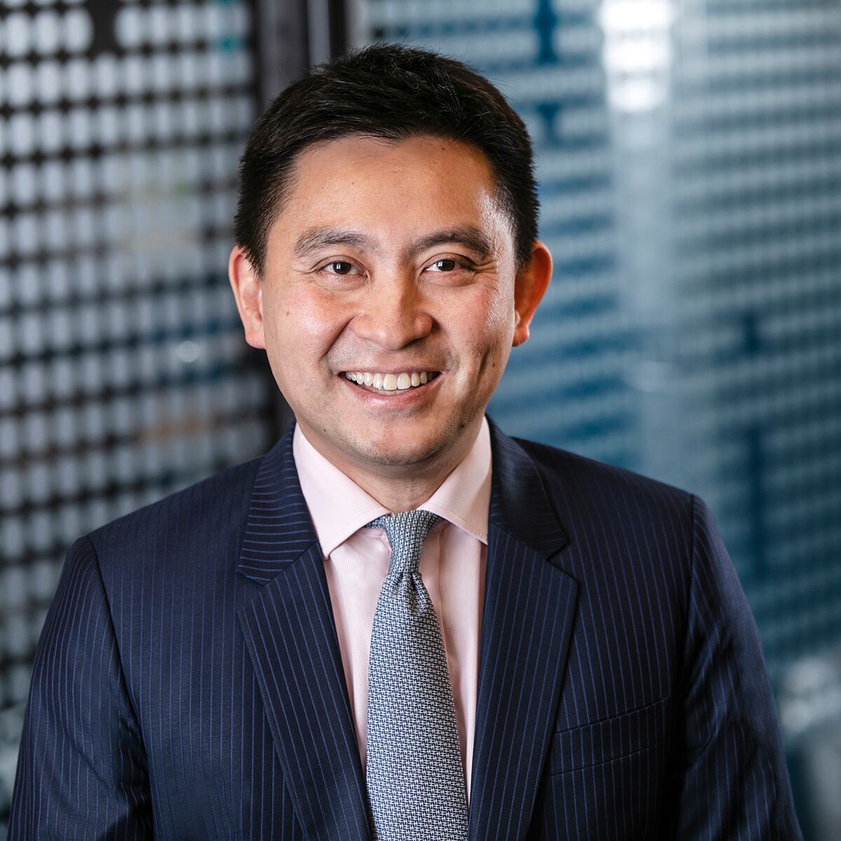 Bernard ho image